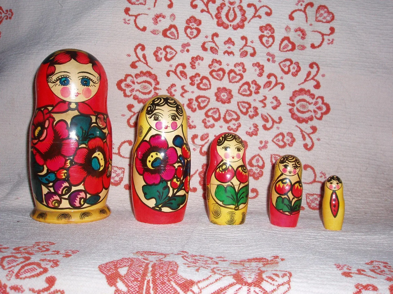 dolls.png